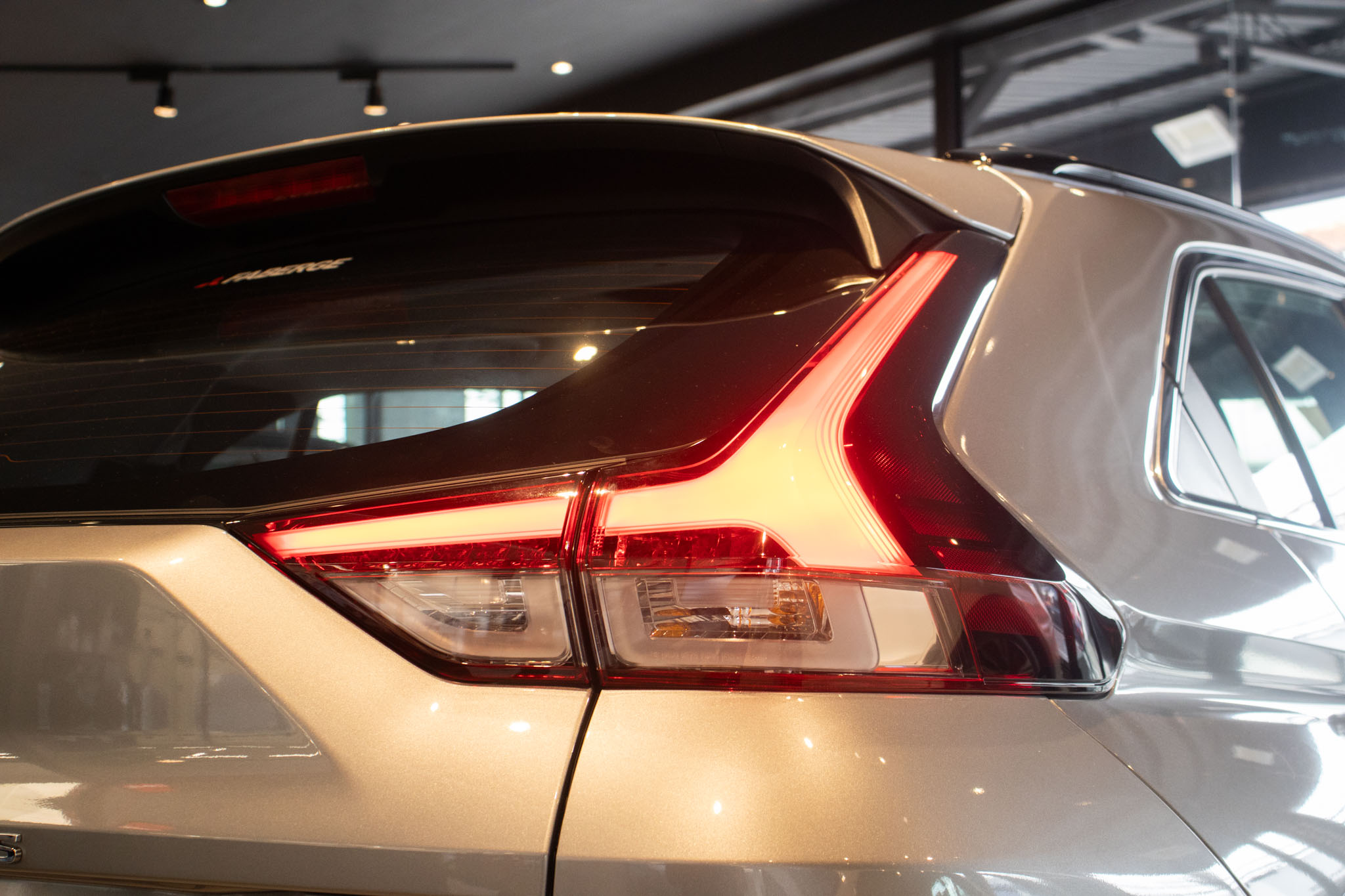 Mitsubishi-ECLIPSE CROSS-Eclipse Cross HPE-S 1.5 16V 165cv Aut.