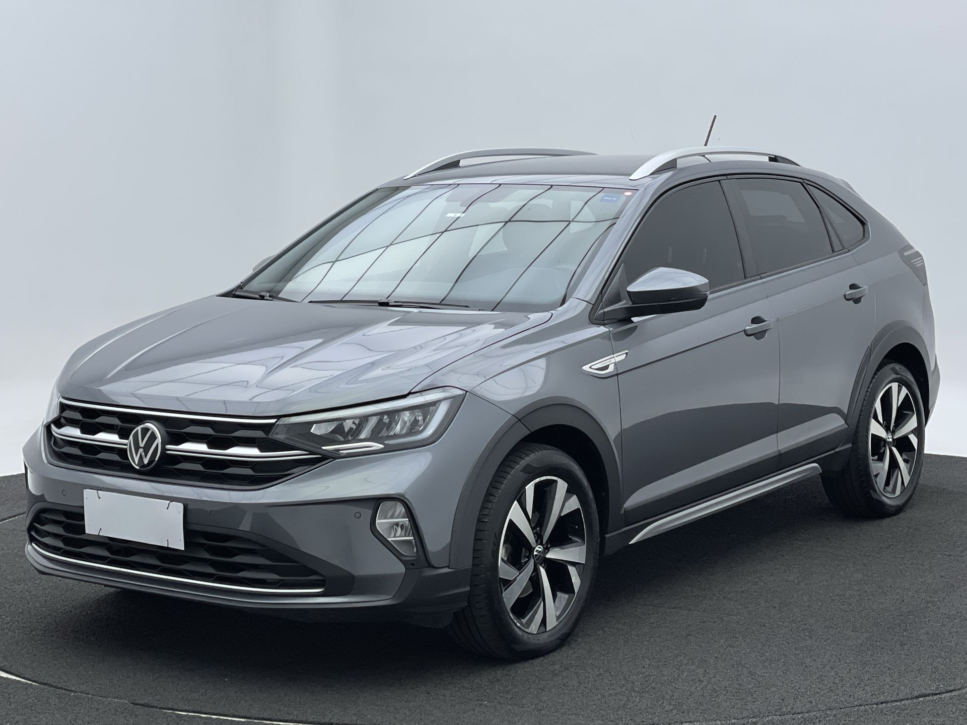 Nivus Highline 1.0 200 TSI Flex Aut.