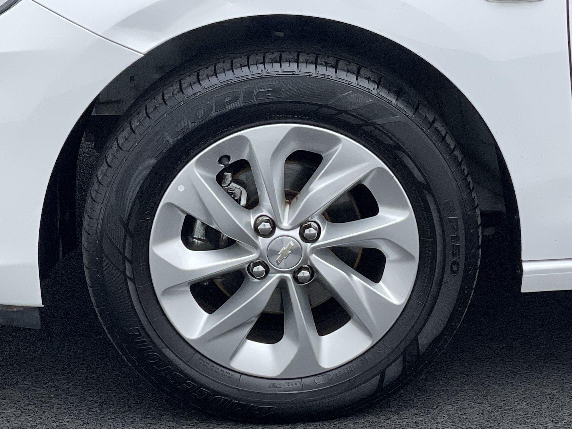 ONIX HATCH LT 1.0 12V TB Flex 5p Mec.
