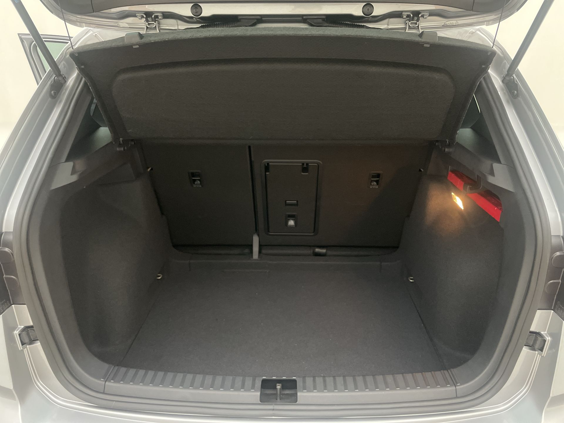 Volkswagen-TAOS-TAOS Highline 1.4 250 TSI Flex Aut.