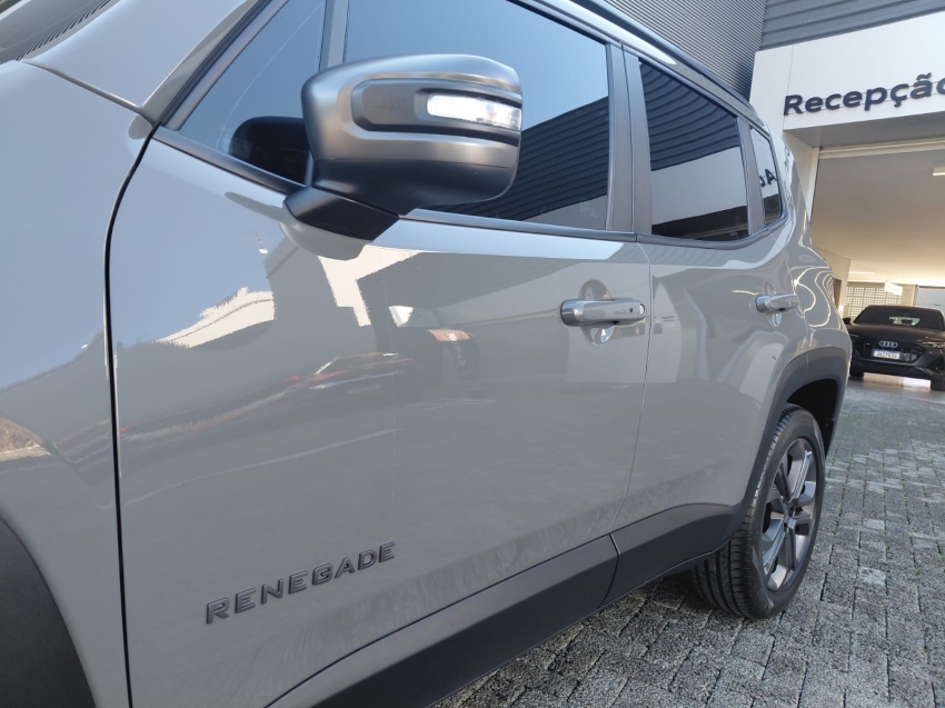 Jeep-RENEGADE-1.3 T270 TURBO FLEX LONGITUDE AT6