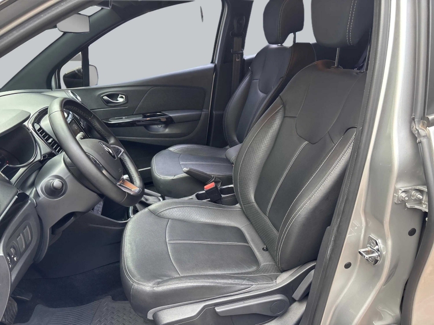 Renault-CAPTUR-1.3 TCE FLEX INTENSE X-TRONIC