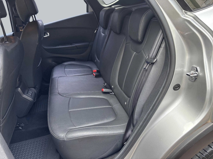 Renault-CAPTUR-1.3 TCE FLEX INTENSE X-TRONIC