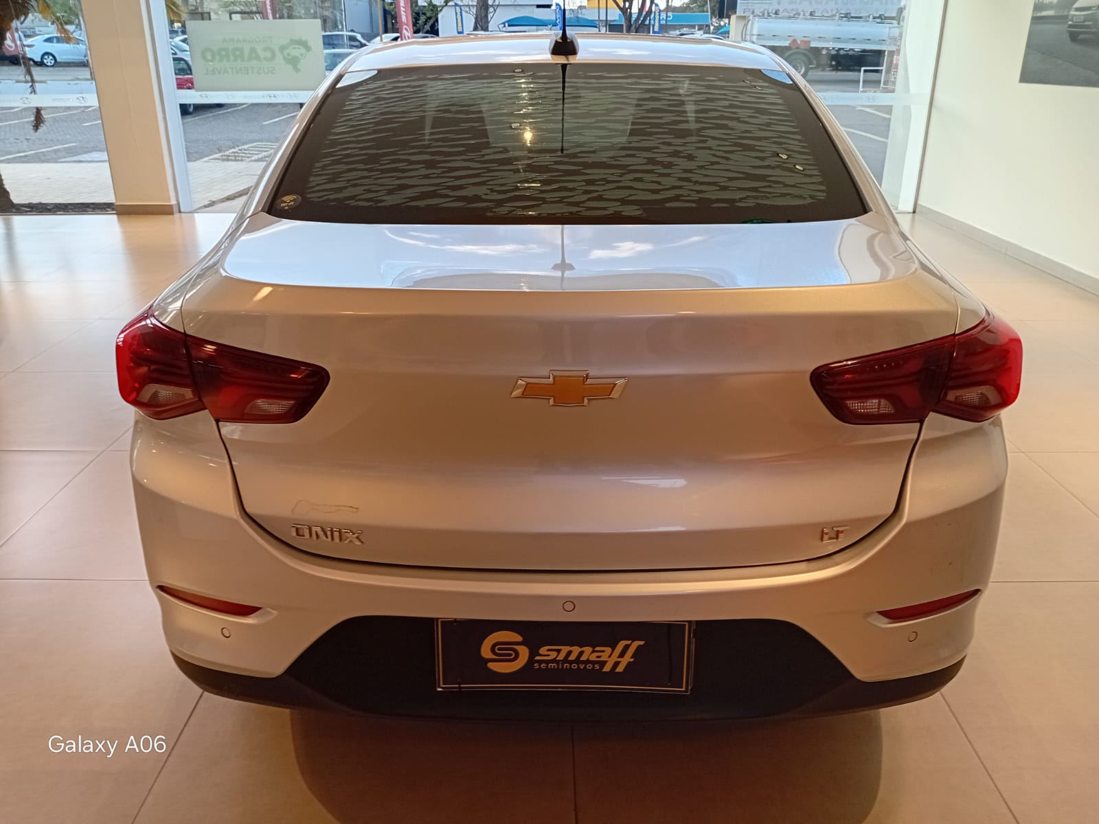 GM - Chevrolet-ONIX-ONIX SEDAN Plus LT 1.0 12V Flex 4p Mec.