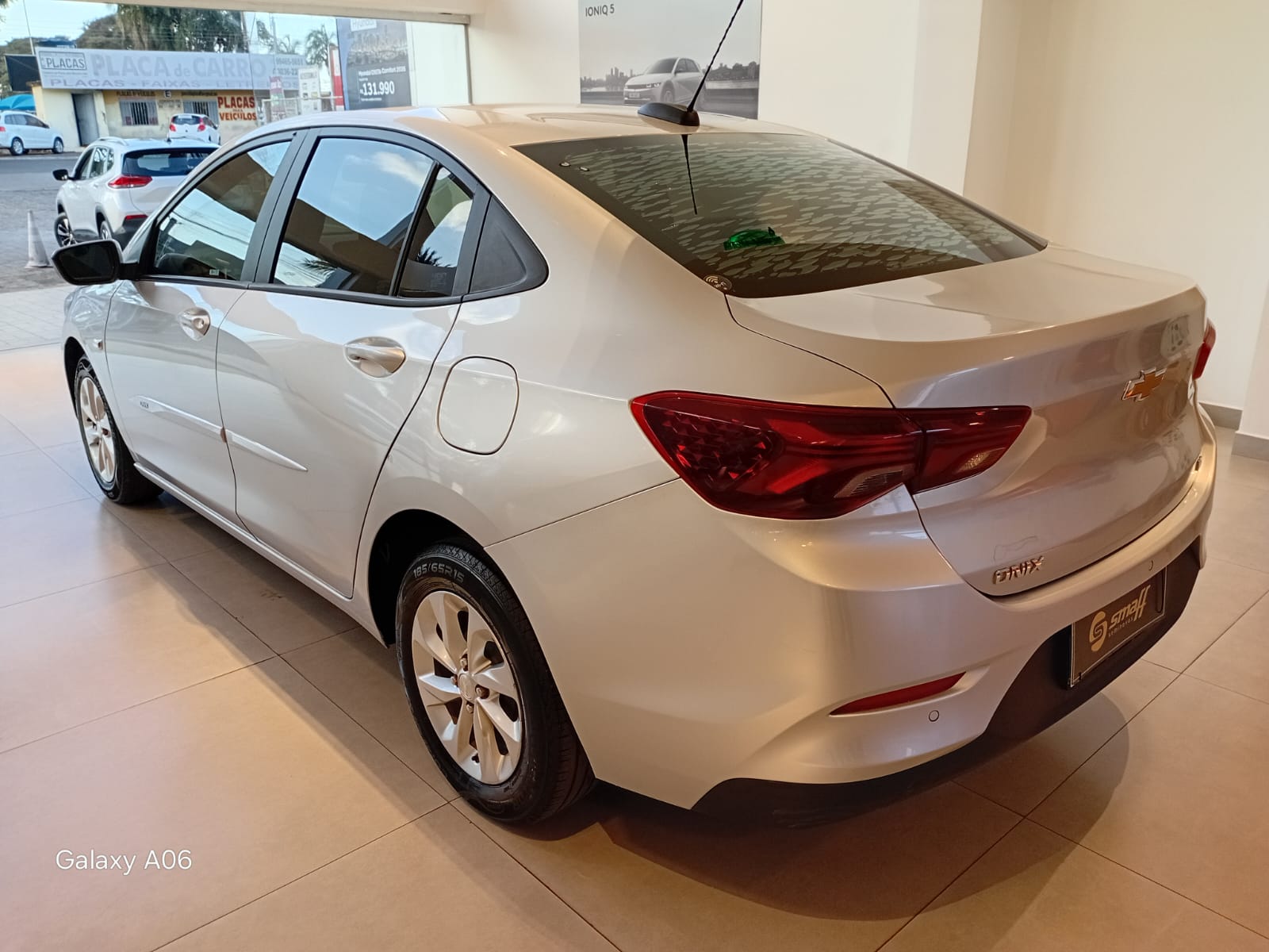 GM - Chevrolet-ONIX-ONIX SEDAN Plus LT 1.0 12V Flex 4p Mec.