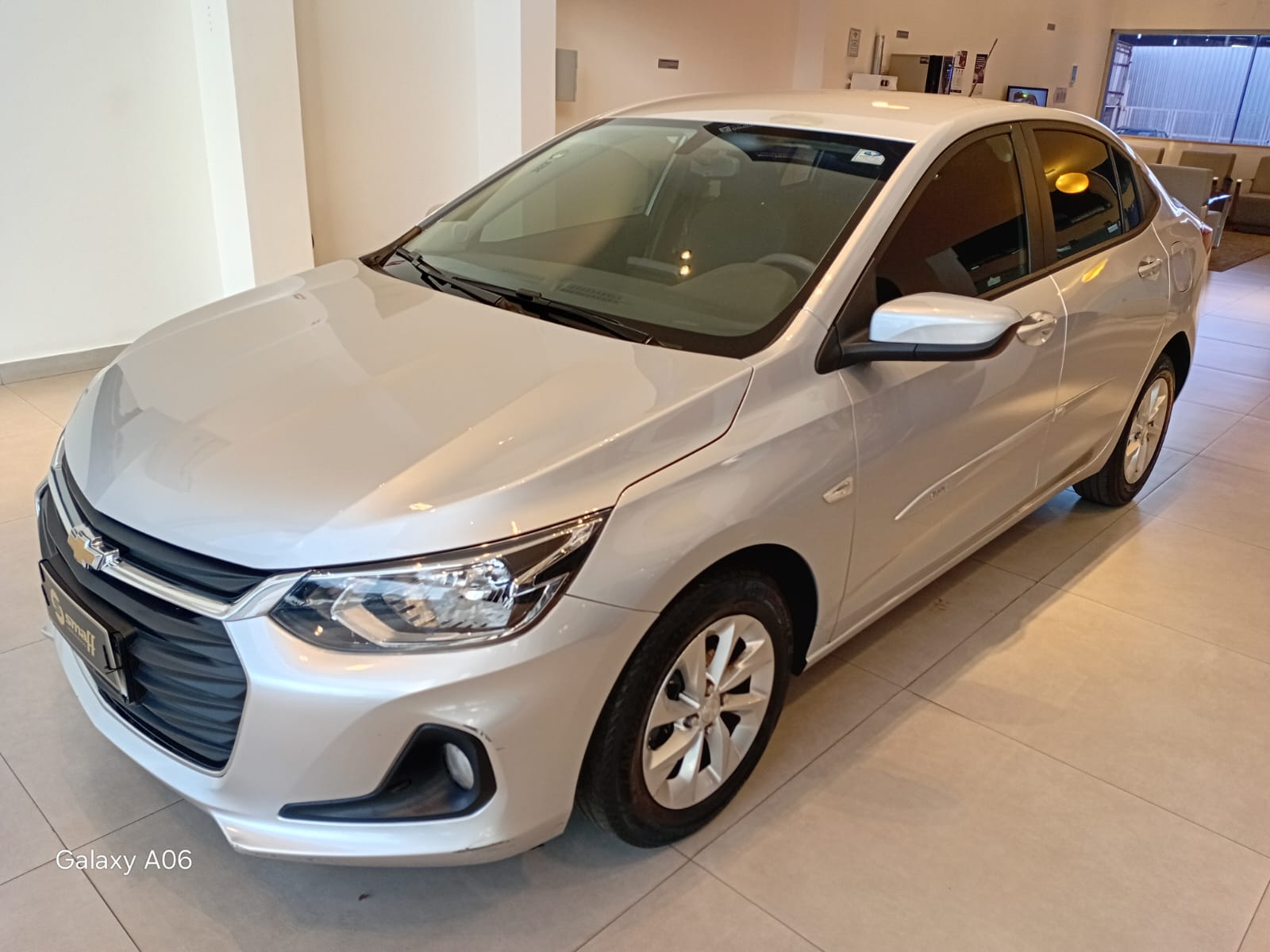 ONIX SEDAN Plus LT 1.0 12V Flex 4p Mec.