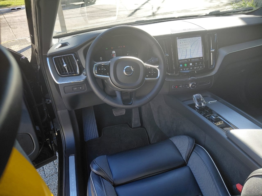 Volvo-XC60-2.0 T8 RECHARGE POLESTAR ENGINEERED AWD GEARTRONIC