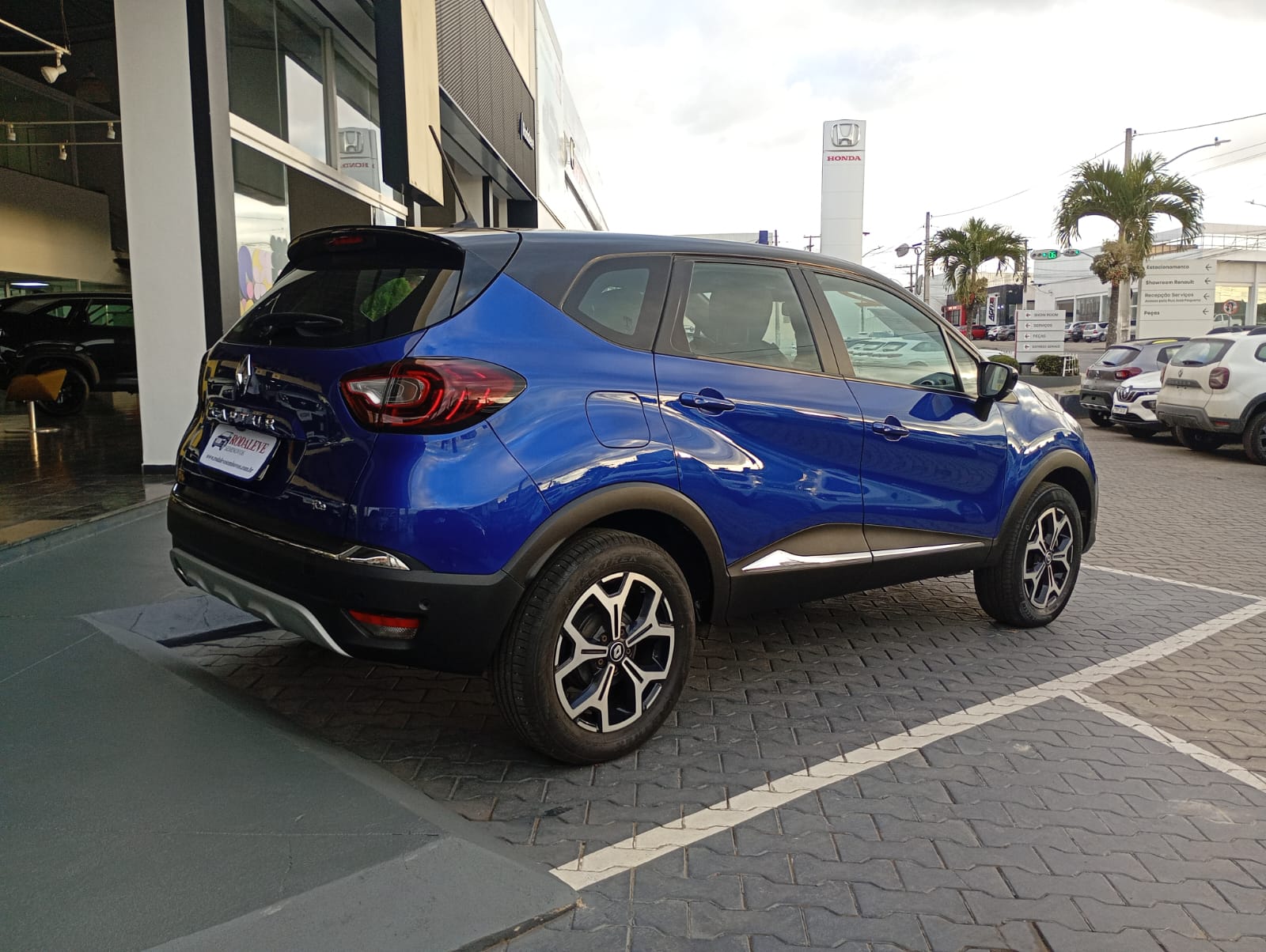 Renault-CAPTUR-CAPTUR Iconic 1.3 TB 16V Flex 5p Aut.