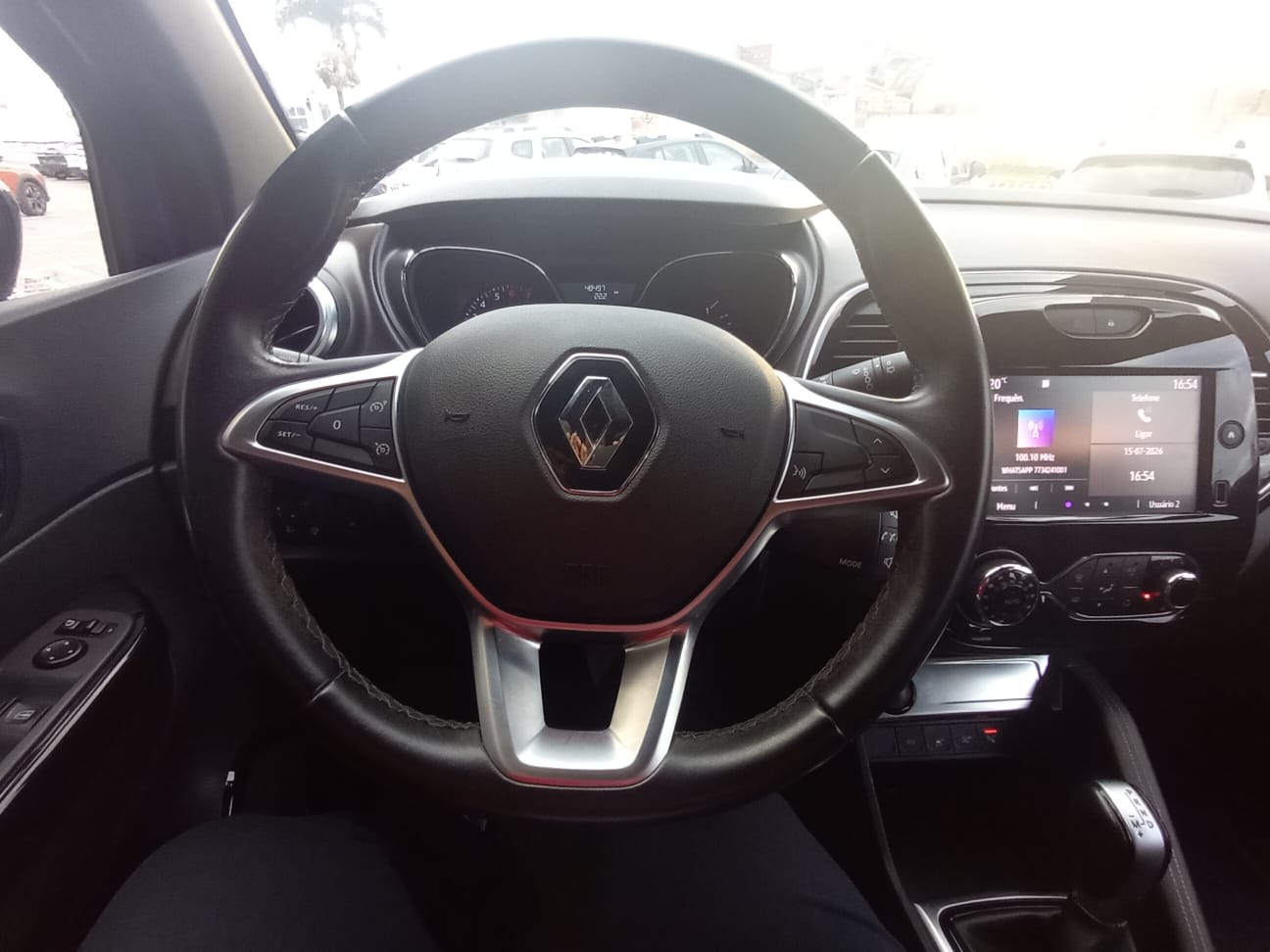 Renault-CAPTUR-CAPTUR Iconic 1.3 TB 16V Flex 5p Aut.