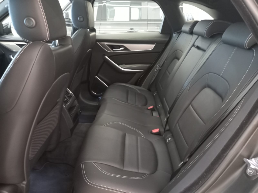 Jaguar-F-PACE-2.0 P400e PHEV R-DYNAMIC S AWD AUTOMÁTICO