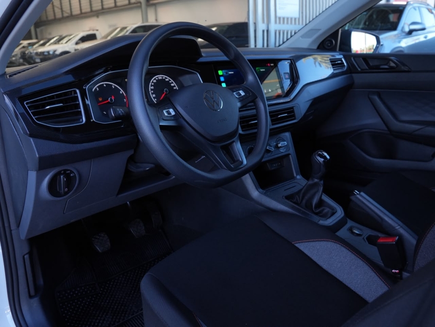 Volkswagen-POLO-1.0 MPI TRACK MANUAL