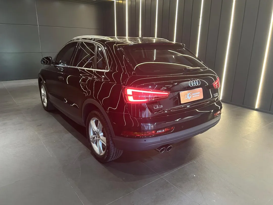 Audi-Q3-Q3 2.0 TFSI Quat. 170/180cv S-tronic 5p
