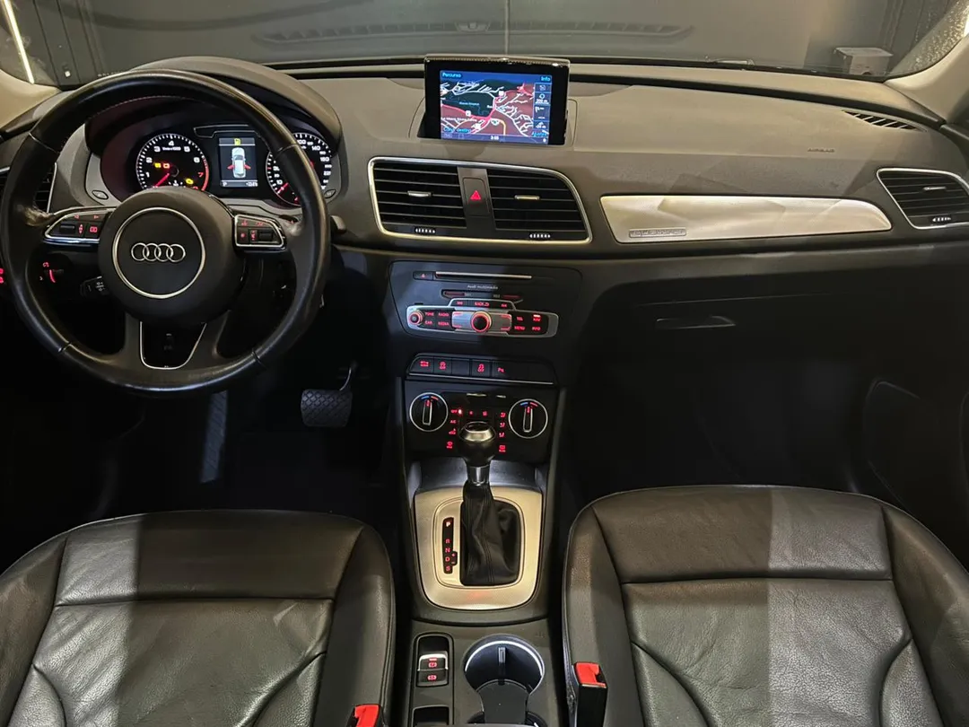 Audi-Q3-Q3 2.0 TFSI Quat. 170/180cv S-tronic 5p