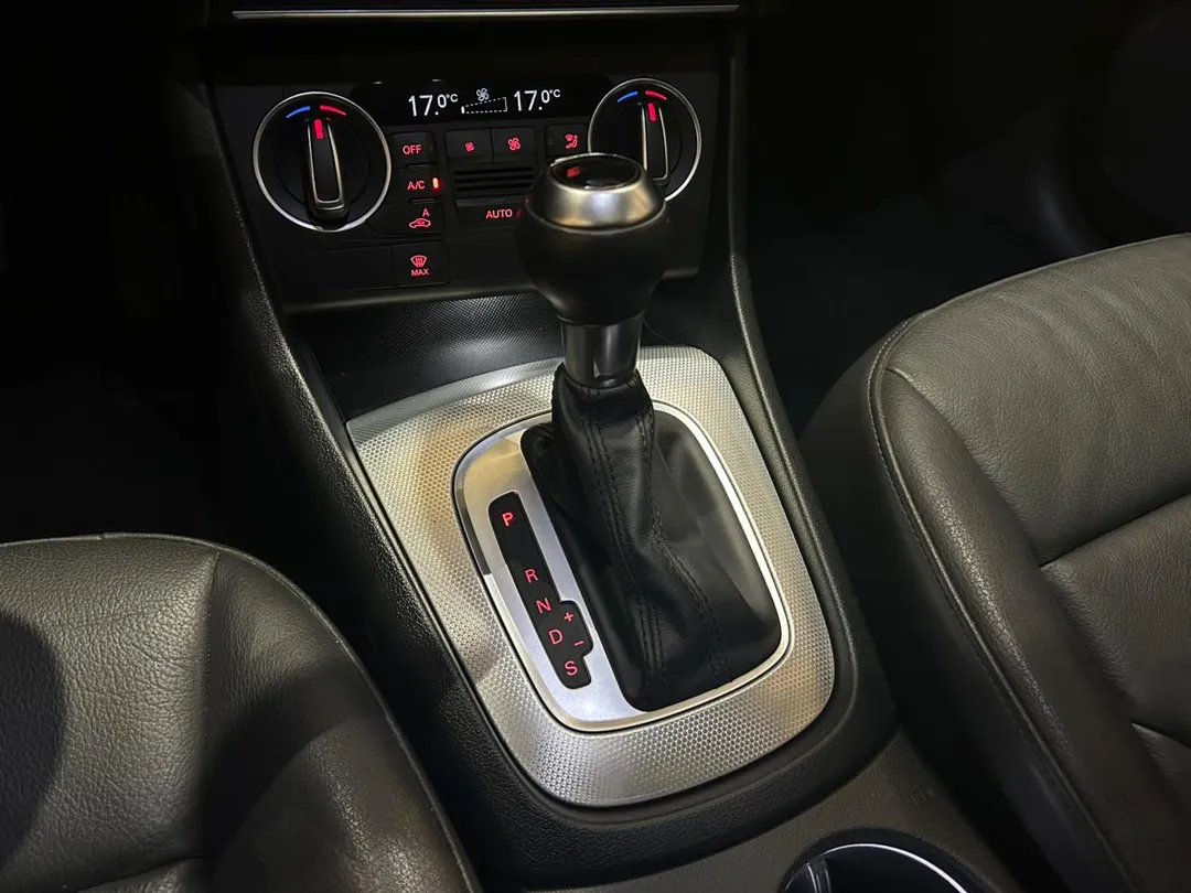 Audi-Q3-Q3 2.0 TFSI Quat. 170/180cv S-tronic 5p