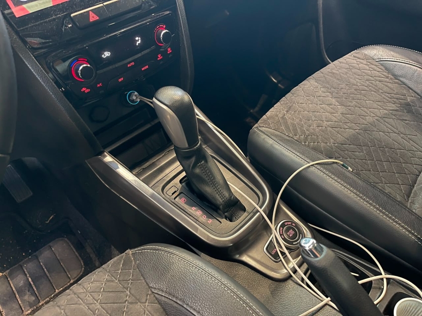 Suzuki-VITARA-1.4 16V TURBO GASOLINA 4STYLE ALLGRIP AUTOMÁTICO