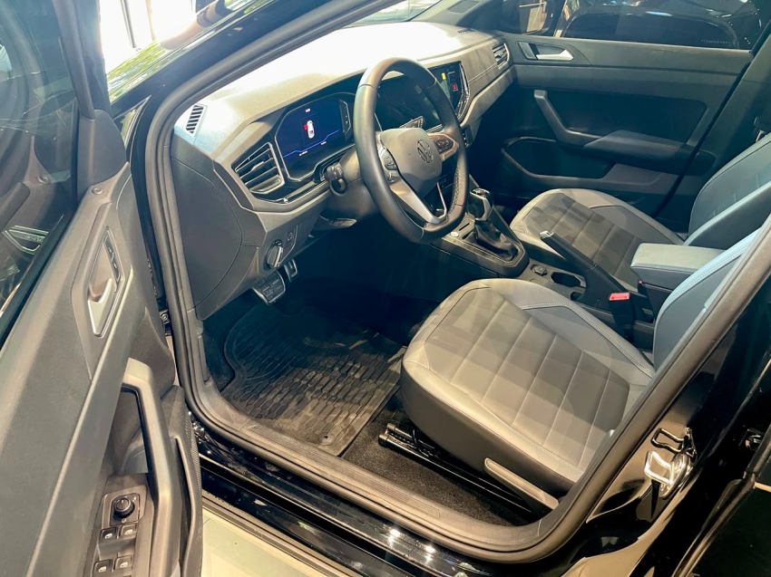 Volkswagen-NIVUS-1.0 200 TSI TOTAL FLEX HIGHLINE AUTOMÁTICO