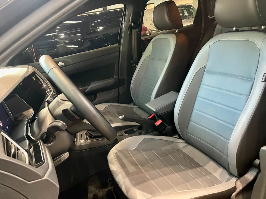Volkswagen-NIVUS-1.0 200 TSI TOTAL FLEX HIGHLINE AUTOMÁTICO
