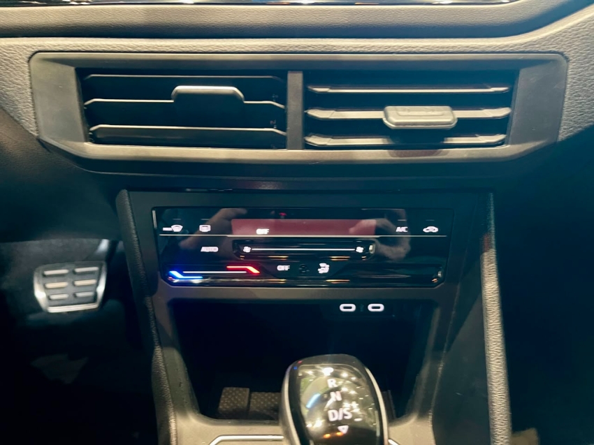 Volkswagen-NIVUS-1.0 200 TSI TOTAL FLEX HIGHLINE AUTOMÁTICO