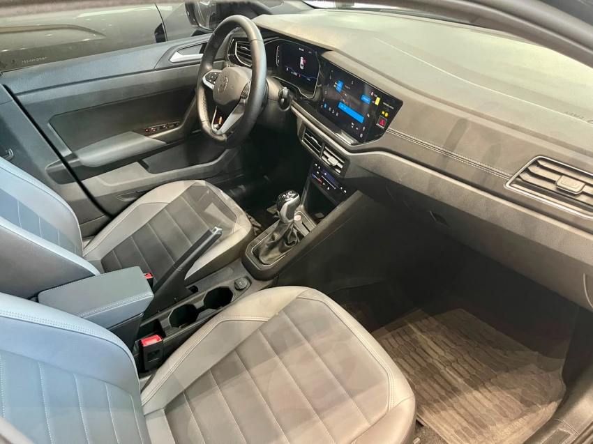 Volkswagen-NIVUS-1.0 200 TSI TOTAL FLEX HIGHLINE AUTOMÁTICO