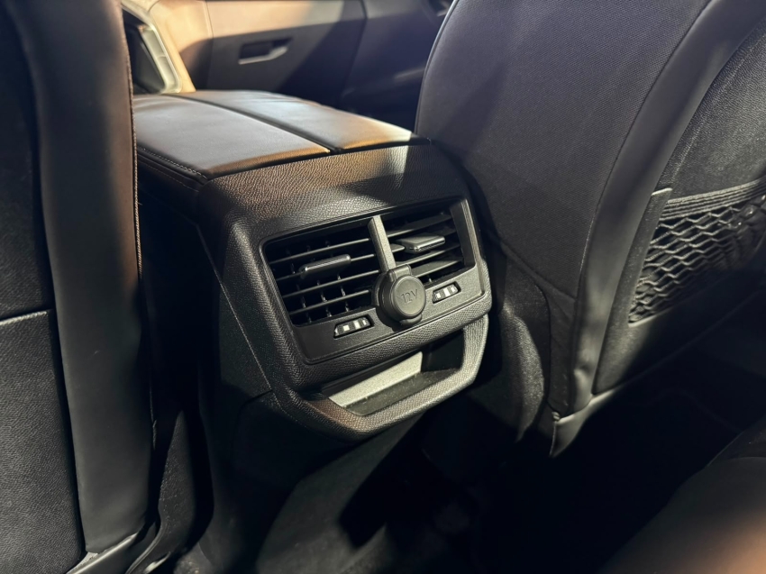 Peugeot-3008-1.6 GRIFFE PACK THP 16V GASOLINA 4P AUTOMÁTICO