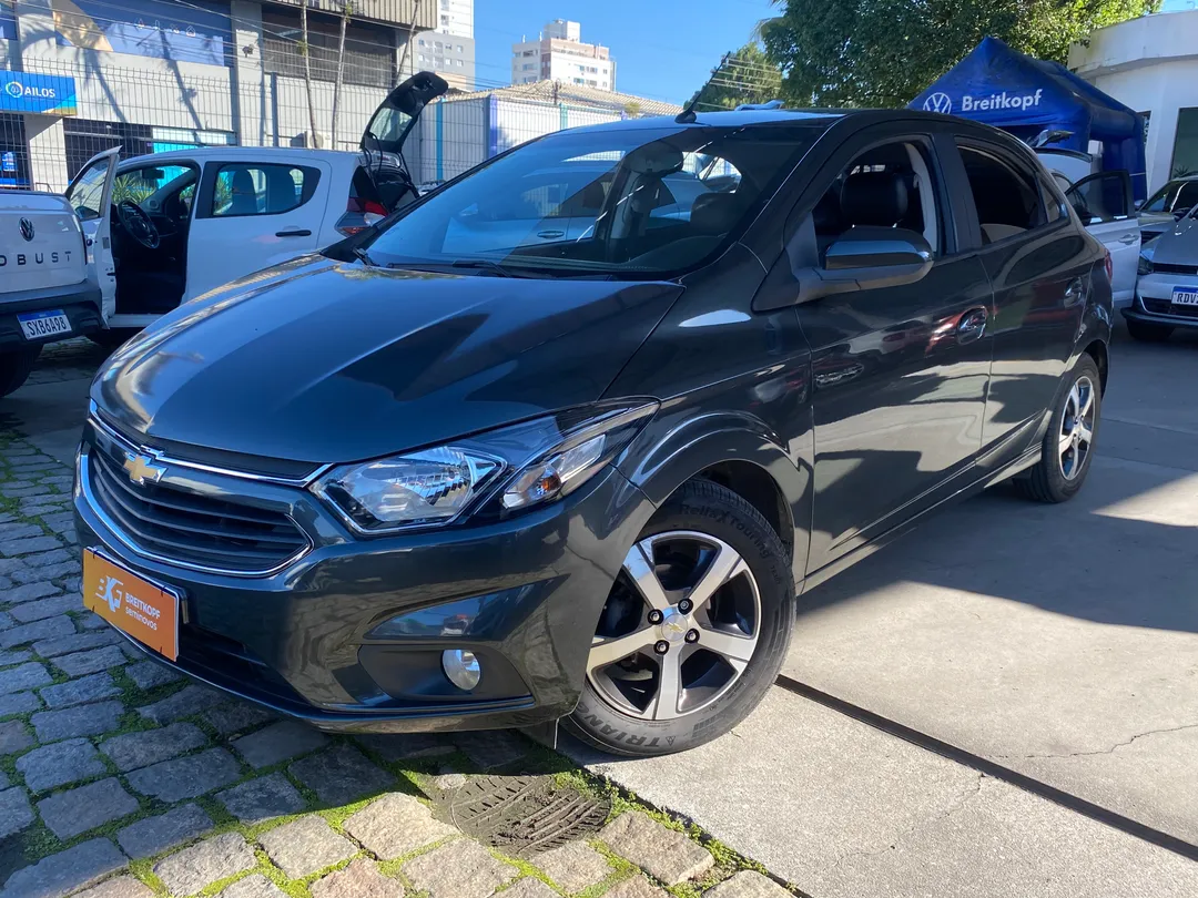 GM - Chevrolet-ONIX-ONIX HATCH LTZ 1.4 8V FlexPower 5p Aut.