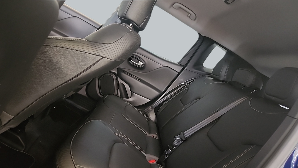 Jeep-RENEGADE-1.3 T270 TURBO FLEX LONGITUDE AT6