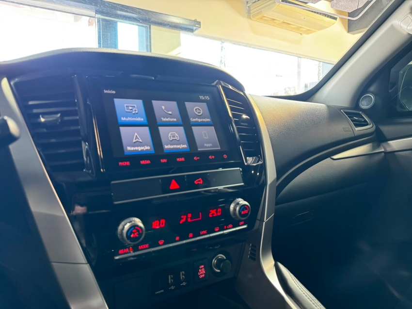 Mitsubishi-PAJERO SPORT-2.4 16V MIVEC TURBO DIESEL HPE-S AWD AUTOMÁTICO