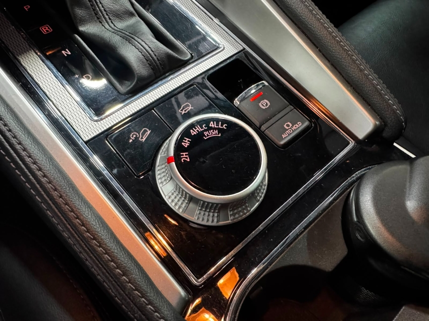 Mitsubishi-PAJERO SPORT-2.4 16V MIVEC TURBO DIESEL HPE-S AWD AUTOMÁTICO
