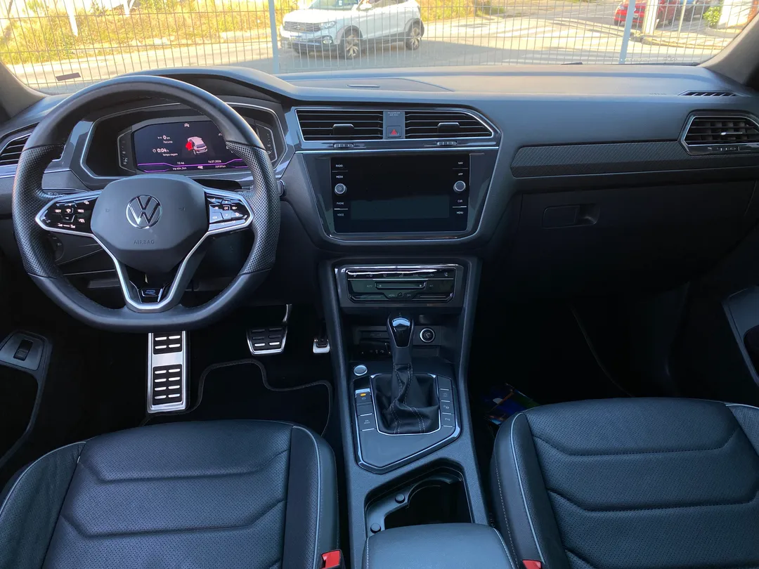 Volkswagen-TIGUAN-TIGUAN Allspac R-Line 300 TSI 2.0