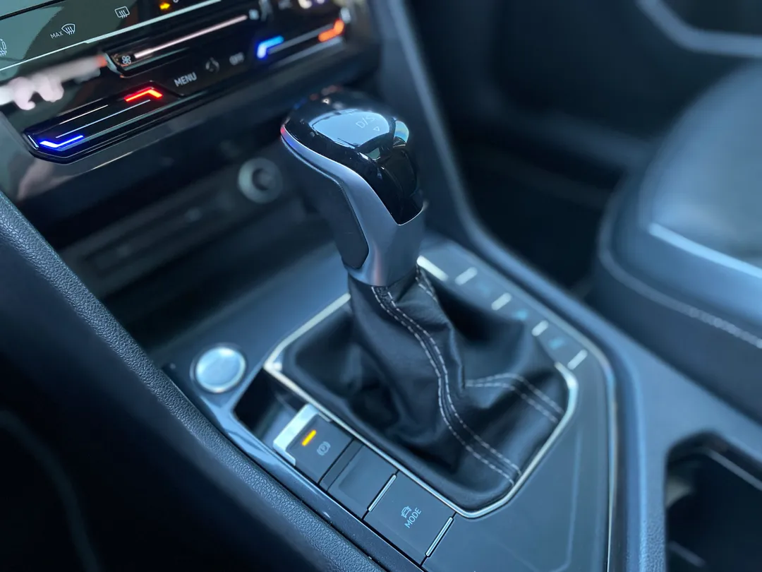 Volkswagen-TIGUAN-TIGUAN Allspac R-Line 300 TSI 2.0