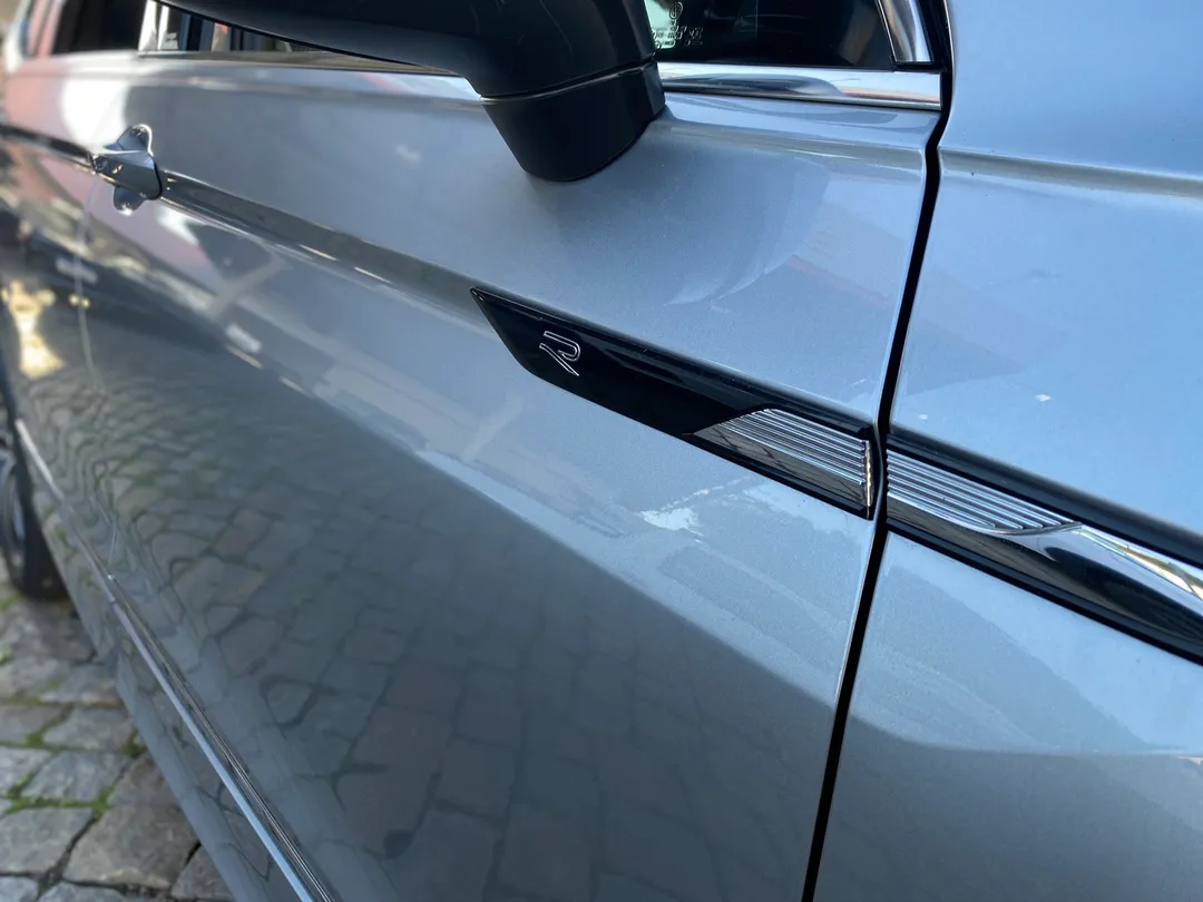Volkswagen-TIGUAN-TIGUAN Allspac R-Line 300 TSI 2.0