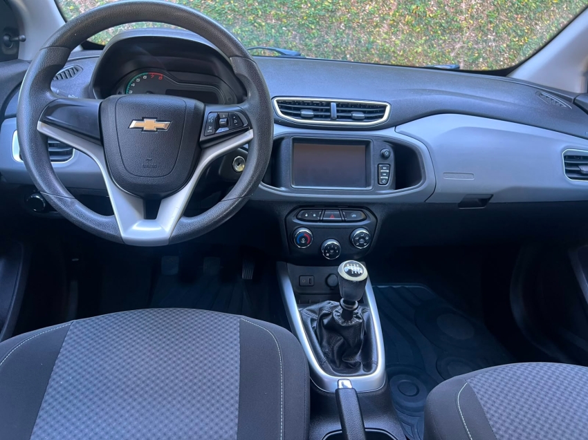 GM - Chevrolet-ONIX-1.0 MPFI LT 8V FLEX 4P MANUAL