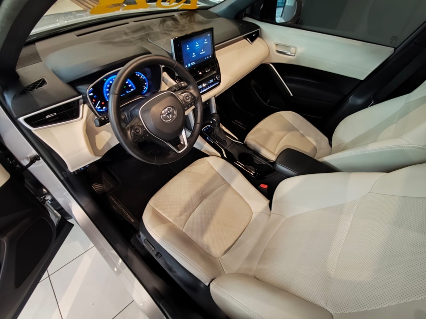 Toyota-COROLLA CROSS-1.8 VVT-I HYBRID FLEX XRX CVT