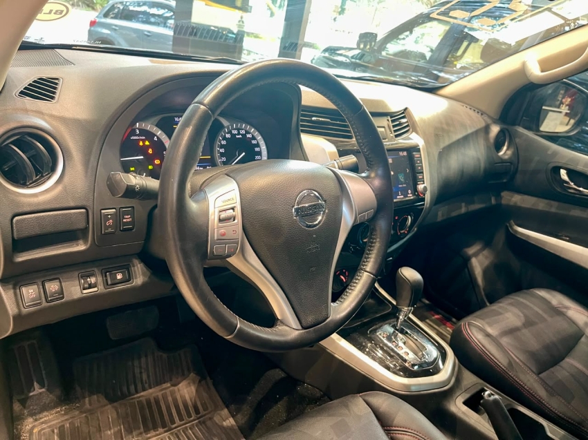 Nissan-FRONTIER-2.3 16V TURBO DIESEL ATTACK CD 4X4 AUTOMÁTICO