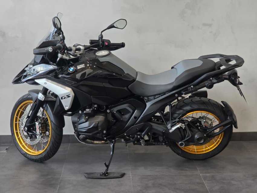 BMW Motorrad-R 1300 GS-TRIPLE BLACK