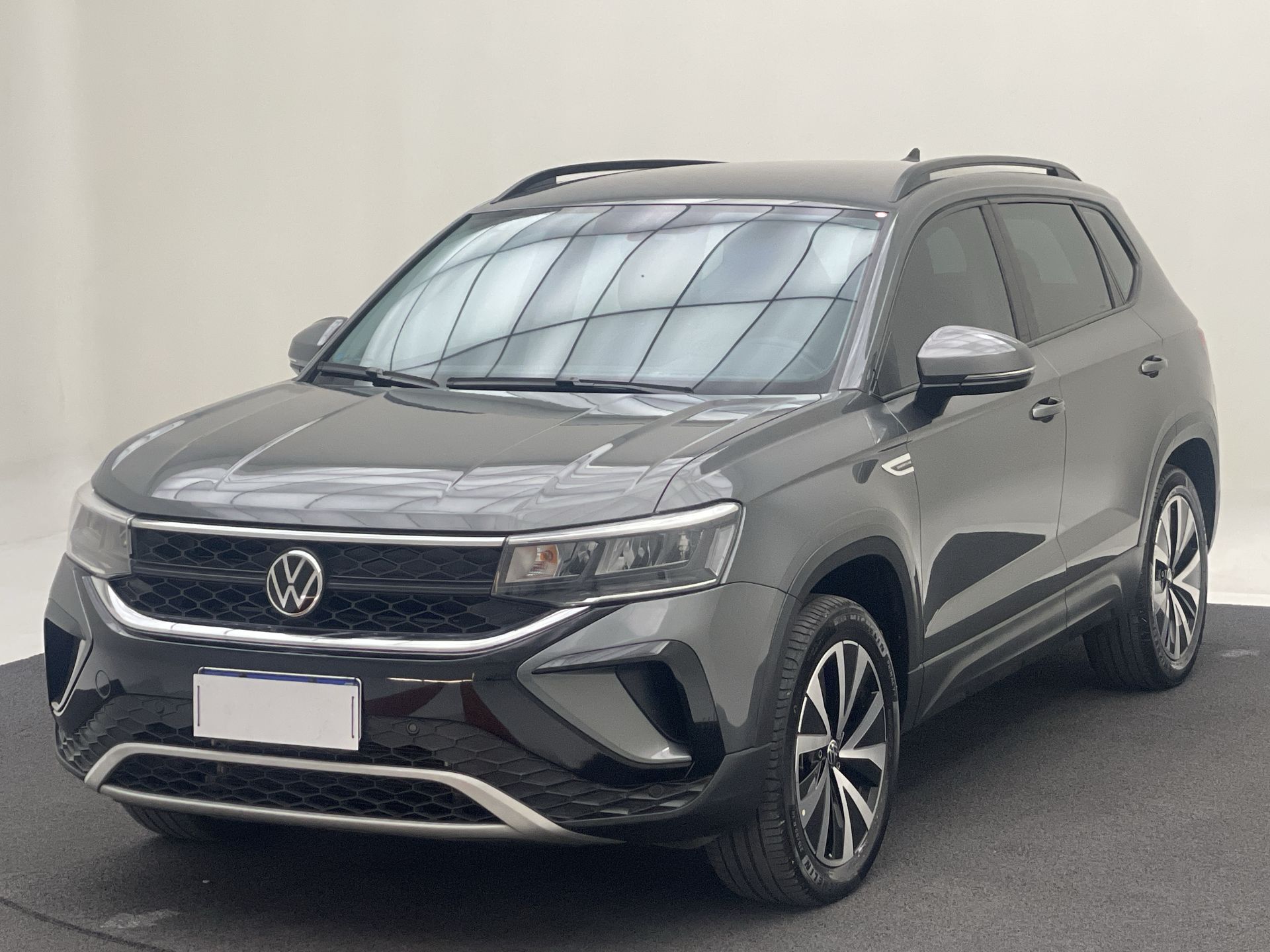 TAOS Comfortline 1.4 250 TSI Flex Aut.