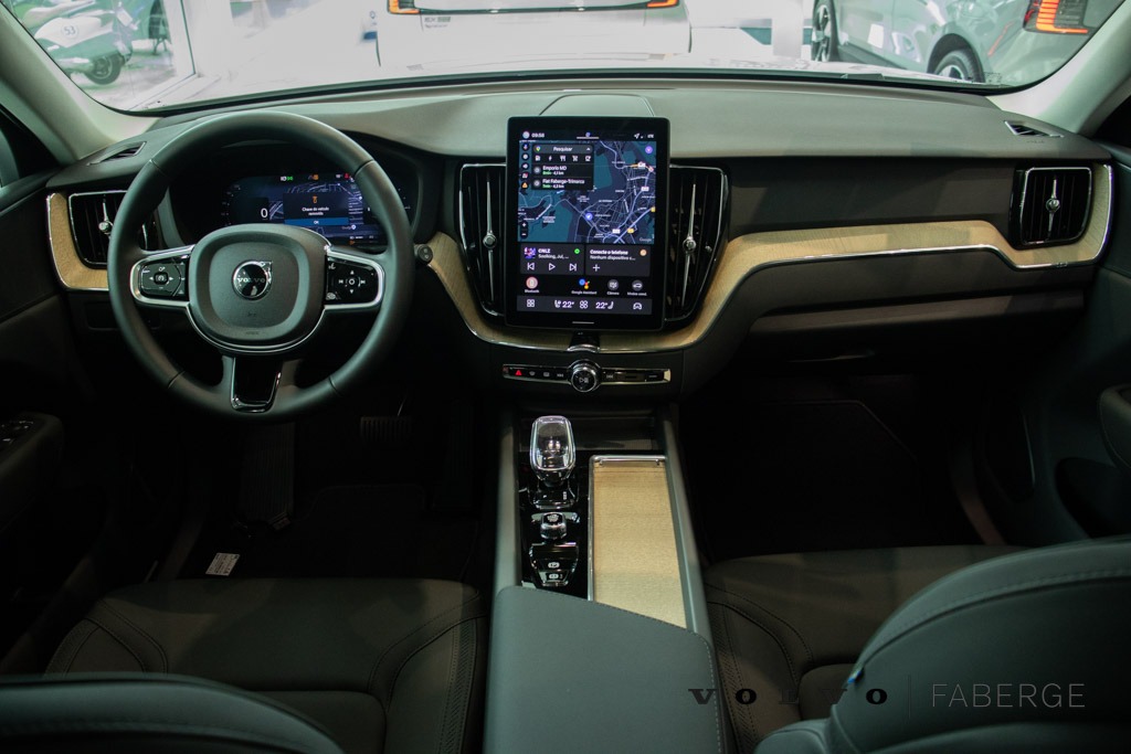 Volvo-XC 60-XC 60 T-8 Plus 2.0 AWD (Híbrido)
