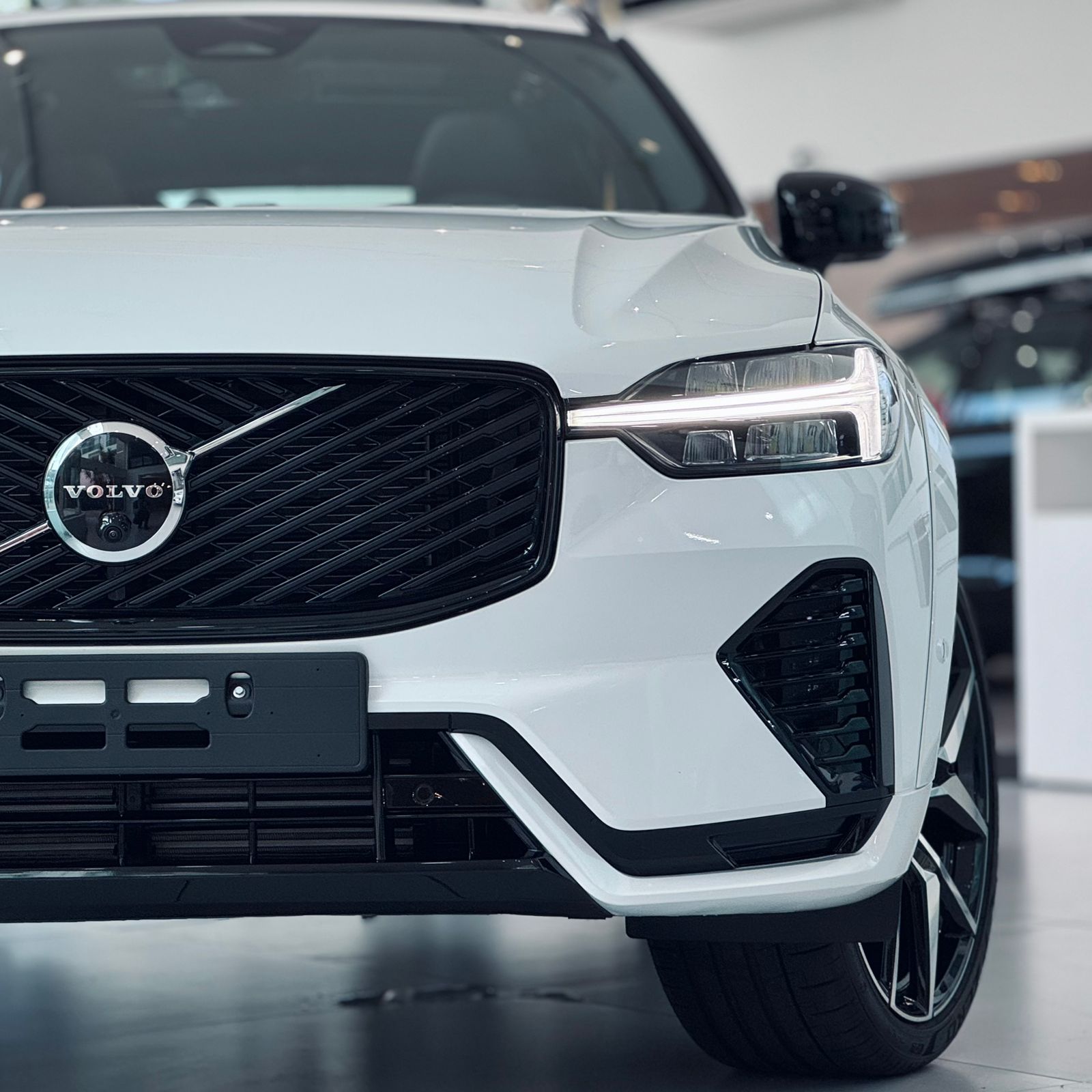 Volvo-XC 60-XC 60 T-8 POLESTAR 2.0 (Híbrido)