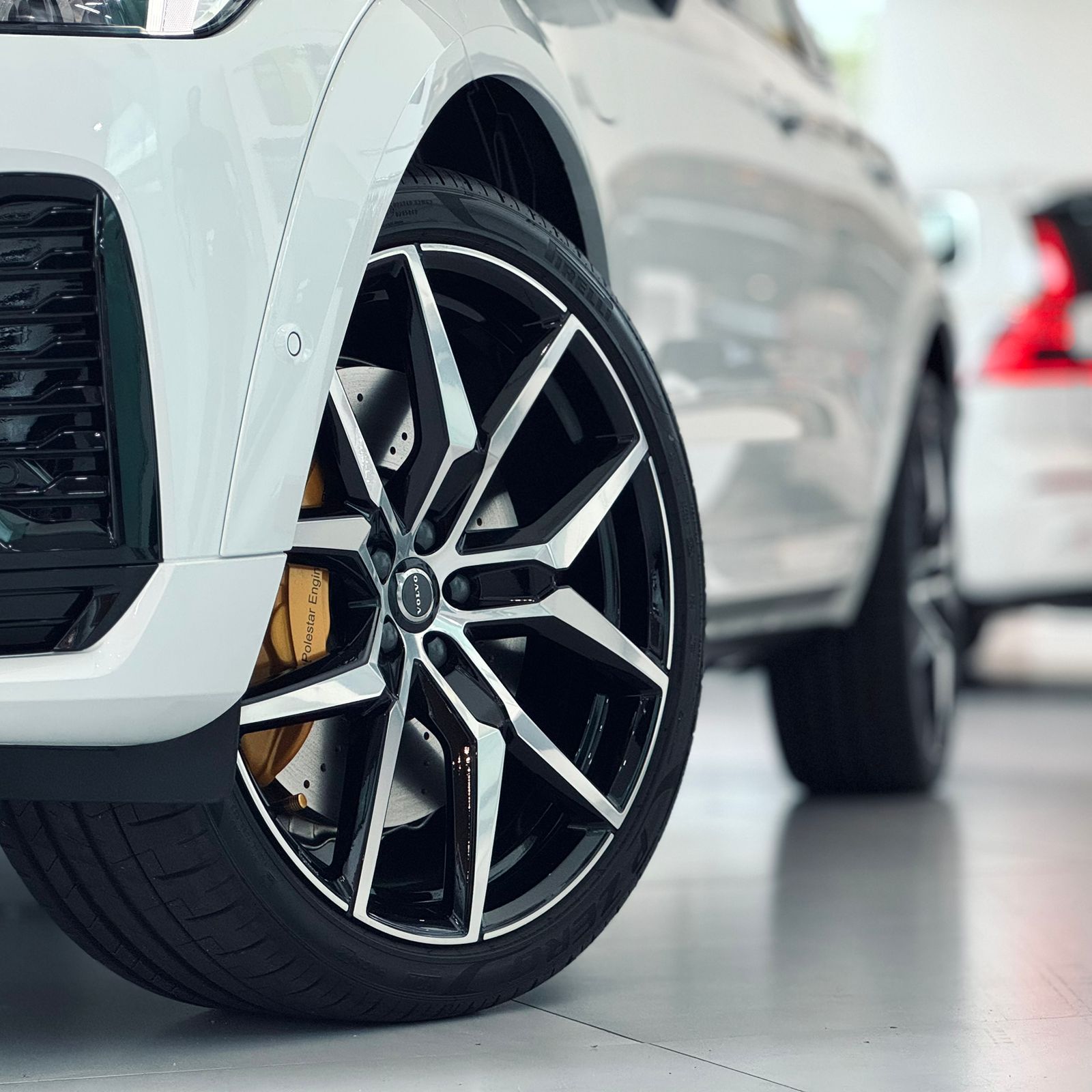 Volvo-XC 60-XC 60 T-8 POLESTAR 2.0 (Híbrido)