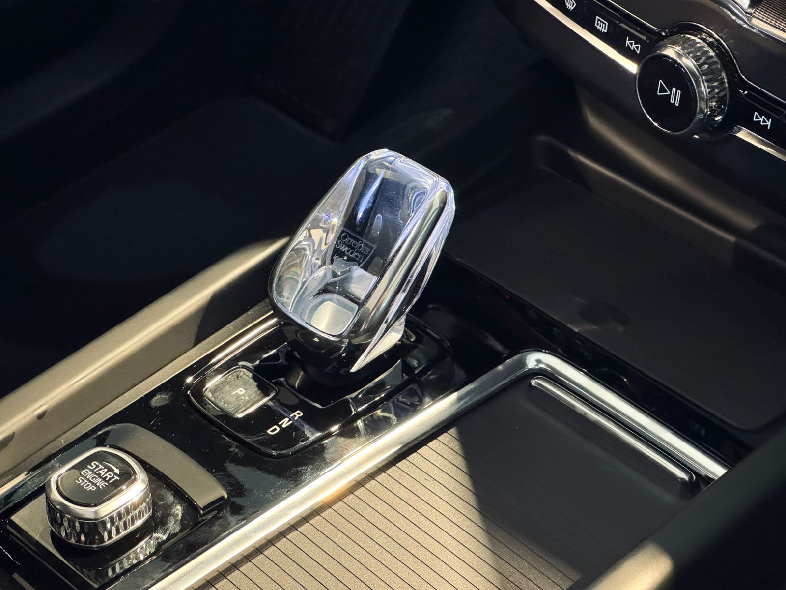 Volvo-XC 60-XC 60 T-8 POLESTAR 2.0 (Híbrido)