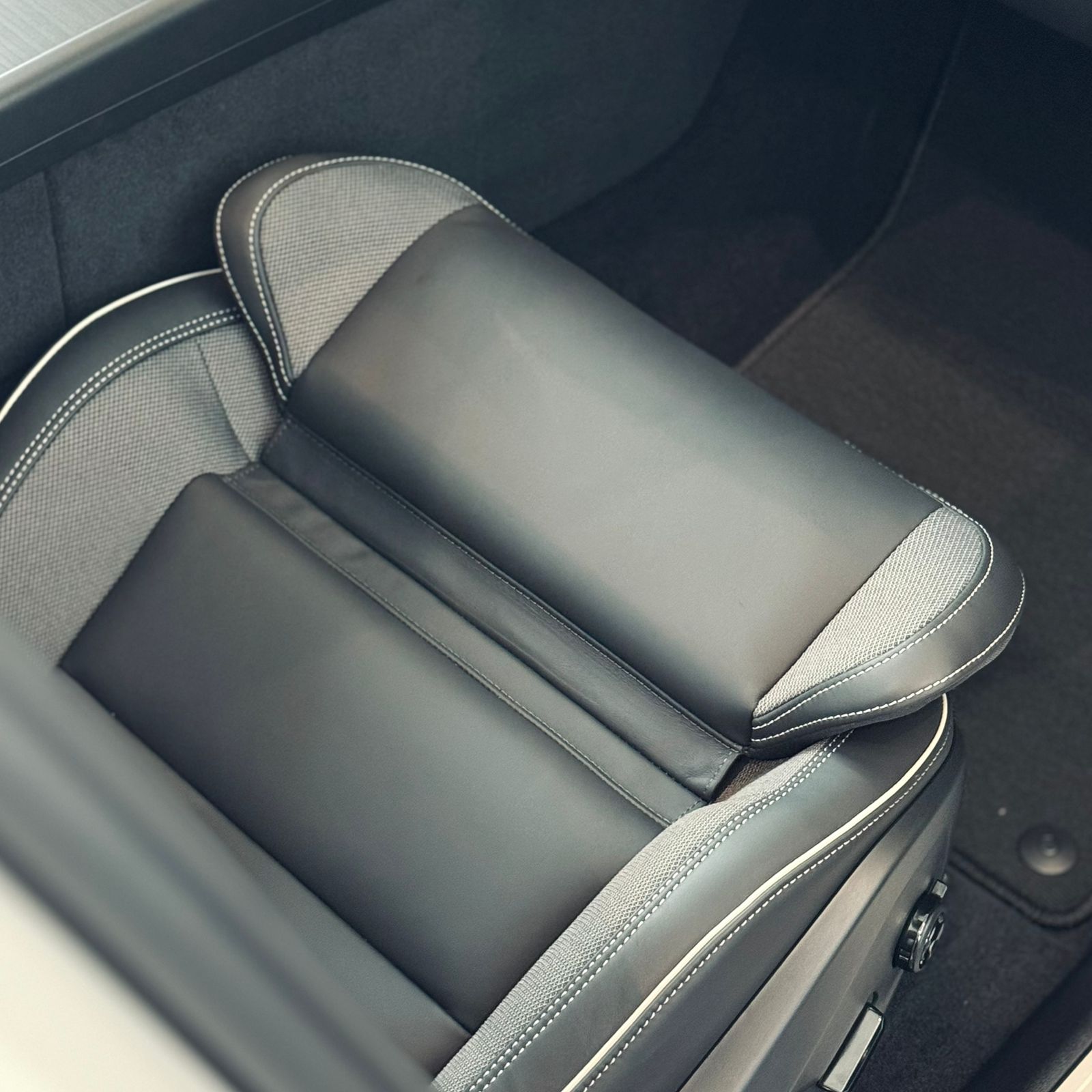 Volvo-XC 60-XC 60 T-8 POLESTAR 2.0 (Híbrido)