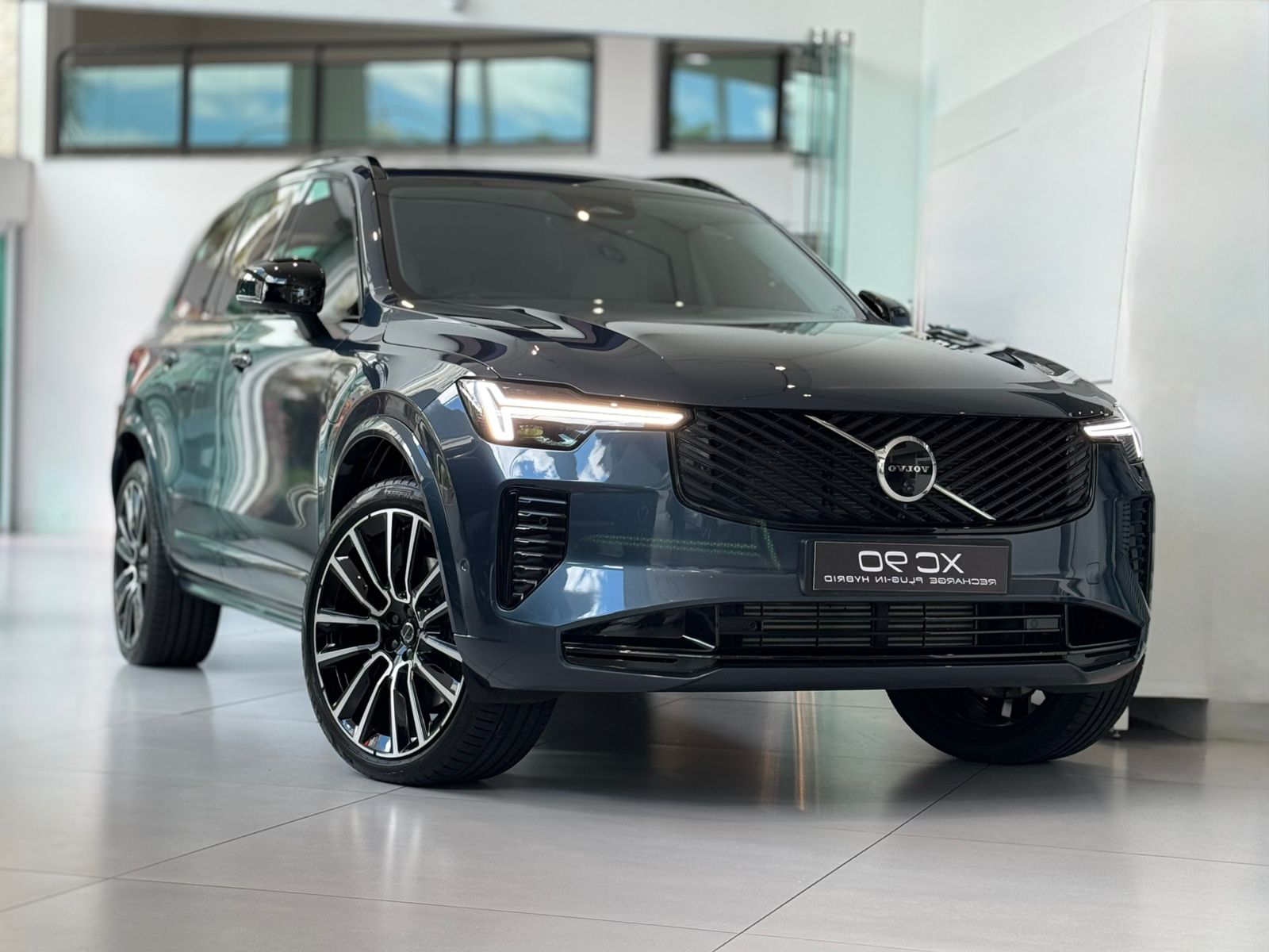 Volvo-XC 90-XC 90 T-8 Ultra Dark 2.0 AWD (Híbrido)