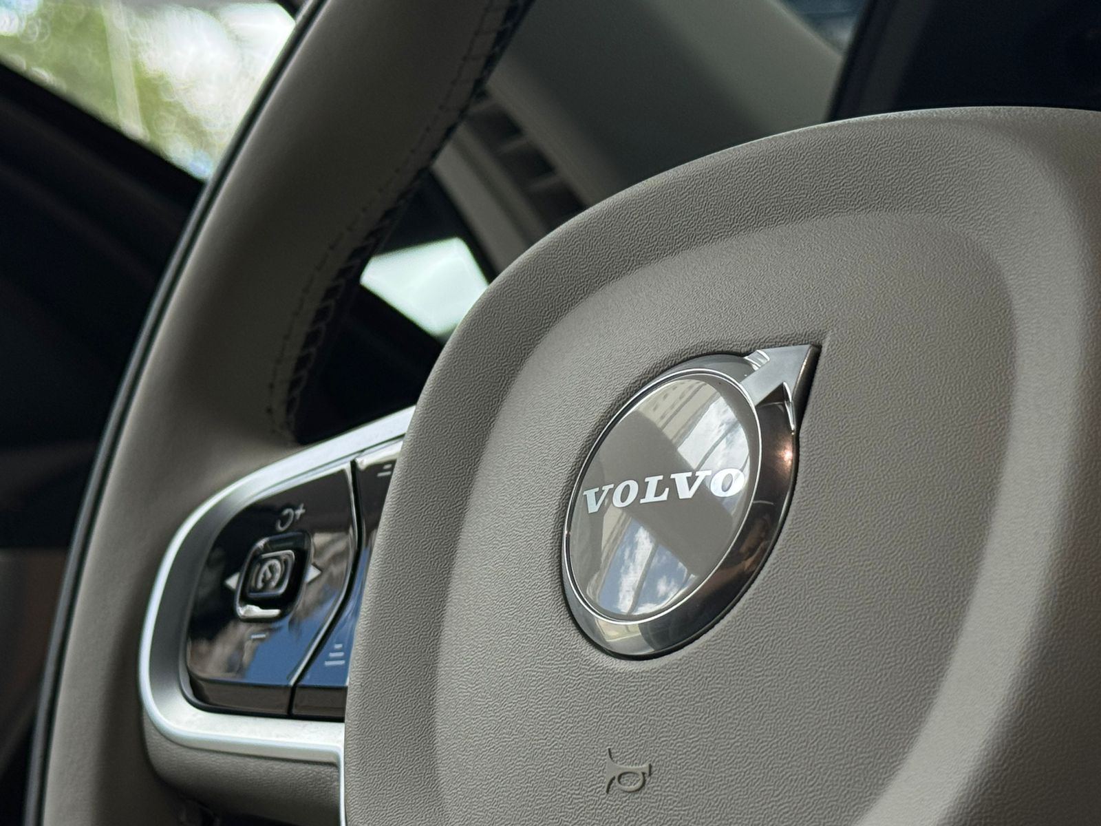 Volvo-XC 90-XC 90 T-8 Ultra Dark 2.0 AWD (Híbrido)