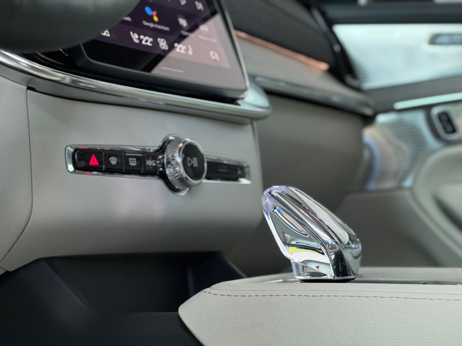 Volvo-XC 90-XC 90 T-8 Ultra Dark 2.0 AWD (Híbrido)