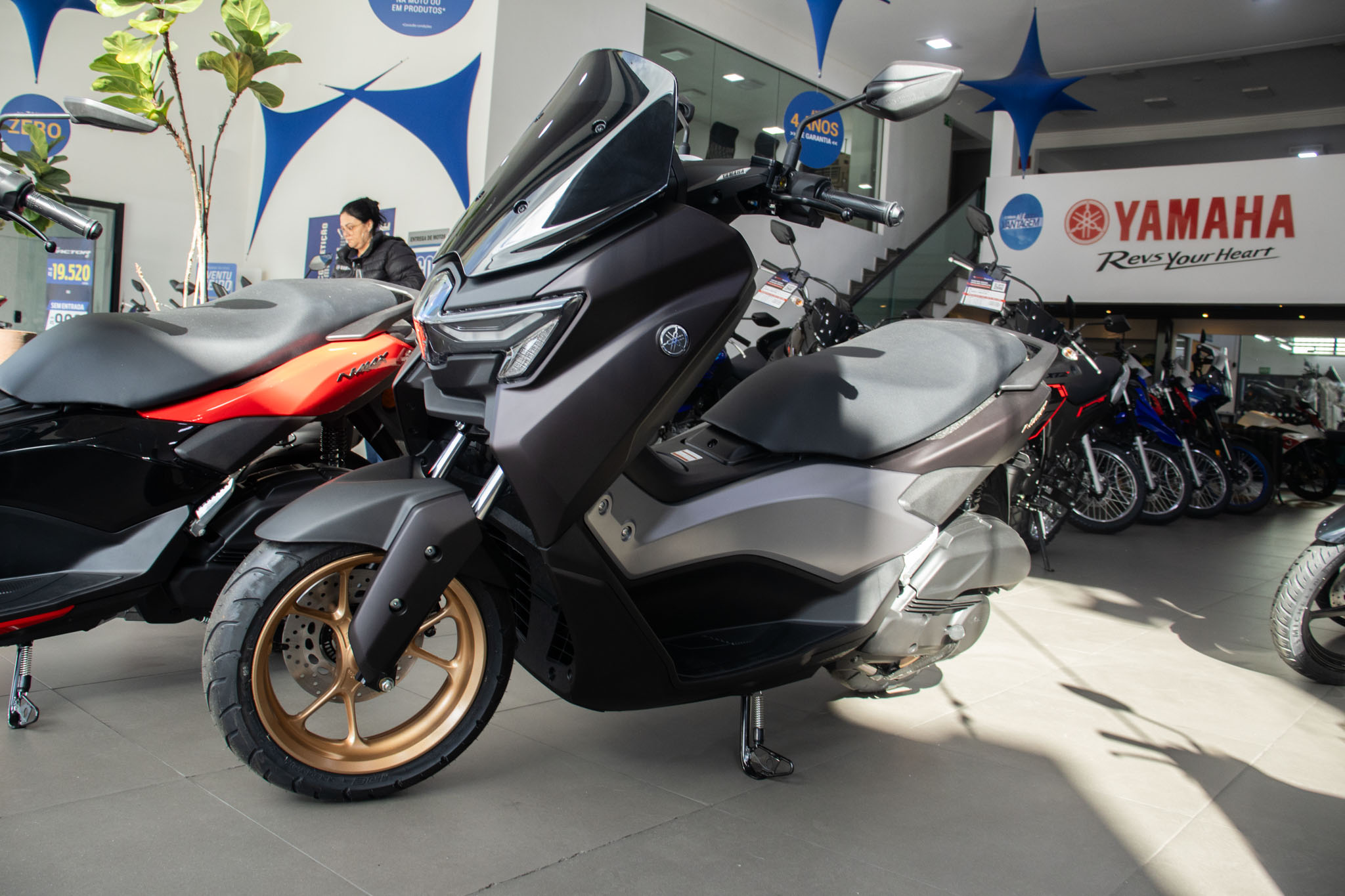 YAMAHA-NMAX-NMAX Connected 160 ABS