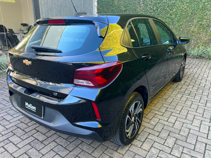 GM - Chevrolet-ONIX-1.0 TURBO FLEX LT MANUAL