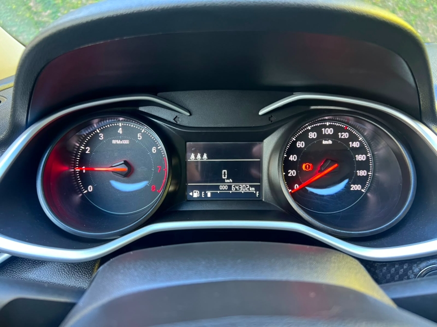 GM - Chevrolet-ONIX-1.0 TURBO FLEX LT MANUAL