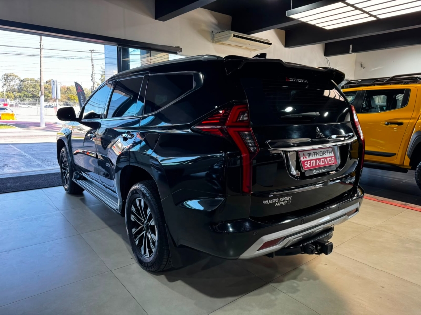 Mitsubishi-PAJERO SPORT-2.4 16V MIVEC TURBO DIESEL HPE-S AWD AUTOMÁTICO