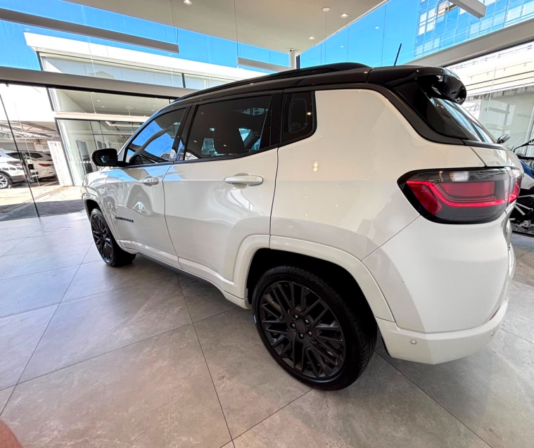 Jeep-COMPASS-1.3 T270 TURBO FLEX S AT6