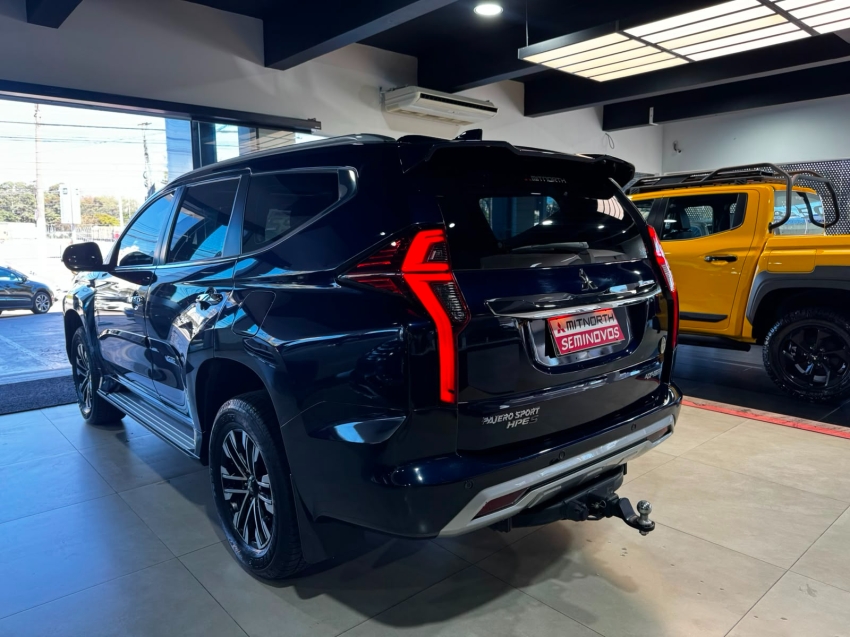 Mitsubishi-PAJERO SPORT-2.4 16V MIVEC TURBO DIESEL HPE-S AWD AUTOMÁTICO